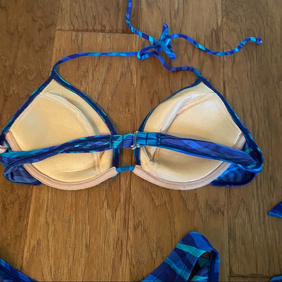 Victoria’s Secret 3 piece pants swim set 3 piece - Picture 3 of 9